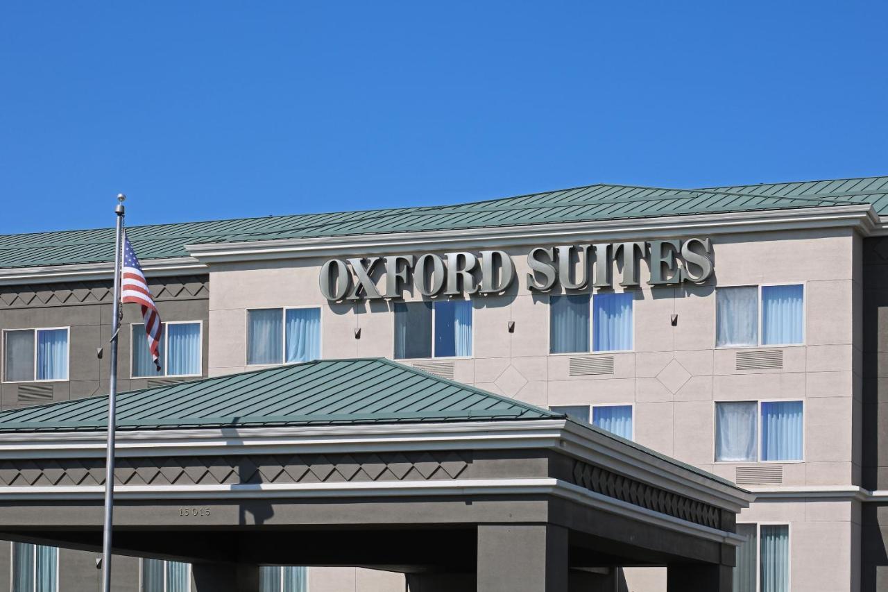 Oxford Suites Спокан-Вэлли Экстерьер фото